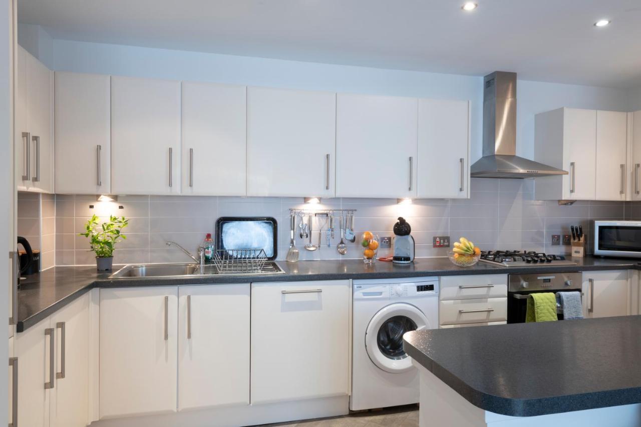 Inverness City Suites Luaran gambar